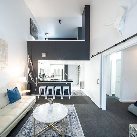 Space Needle Downtown Modern Top Story Penthouse シアトル エクステリア 写真